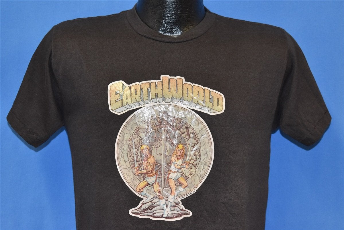 80s Earthworld Swordquest Atari Video Game t-shirt Medium product image 1