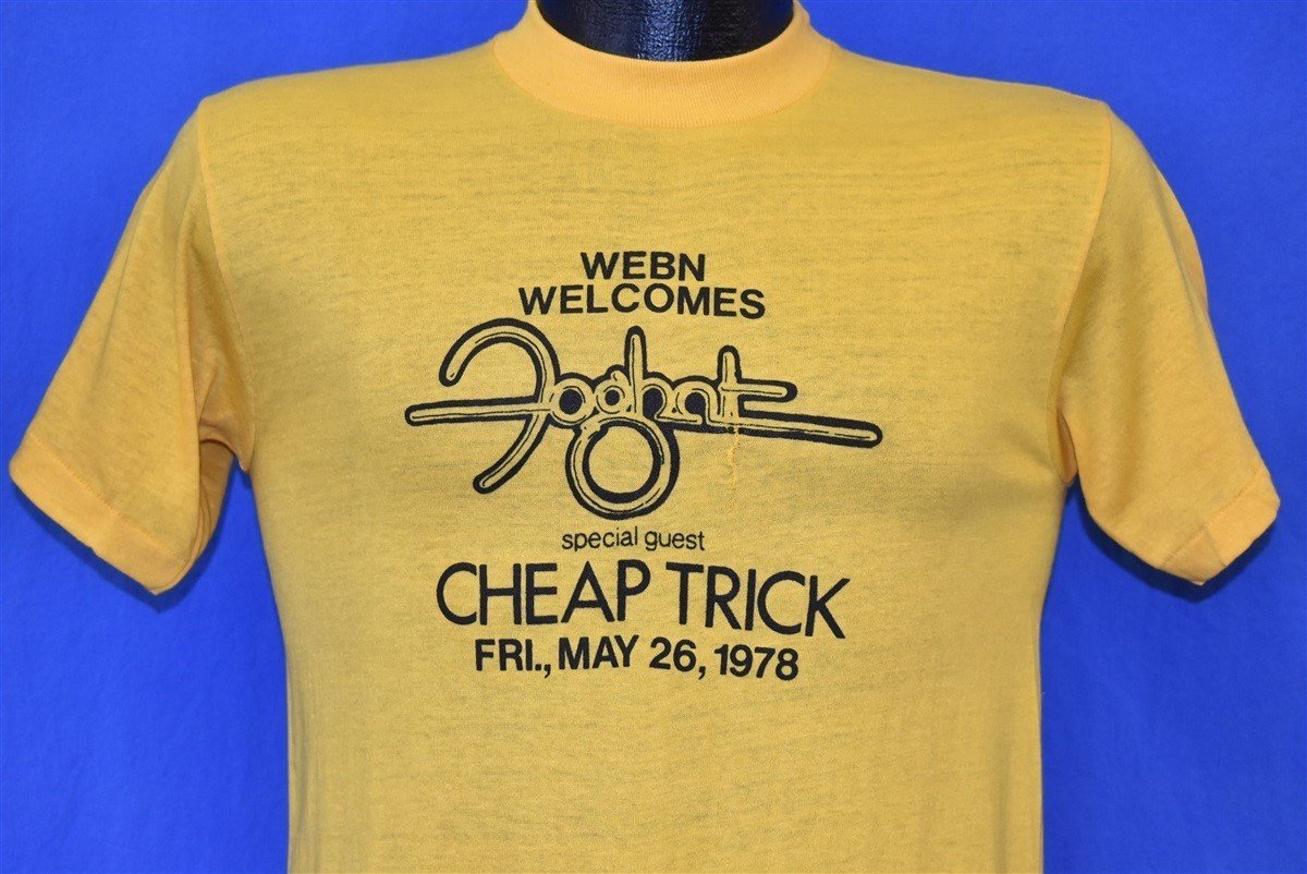 70s Foghat & Cheap Trick Cincinnati 1978 t-shirt Small product image 1